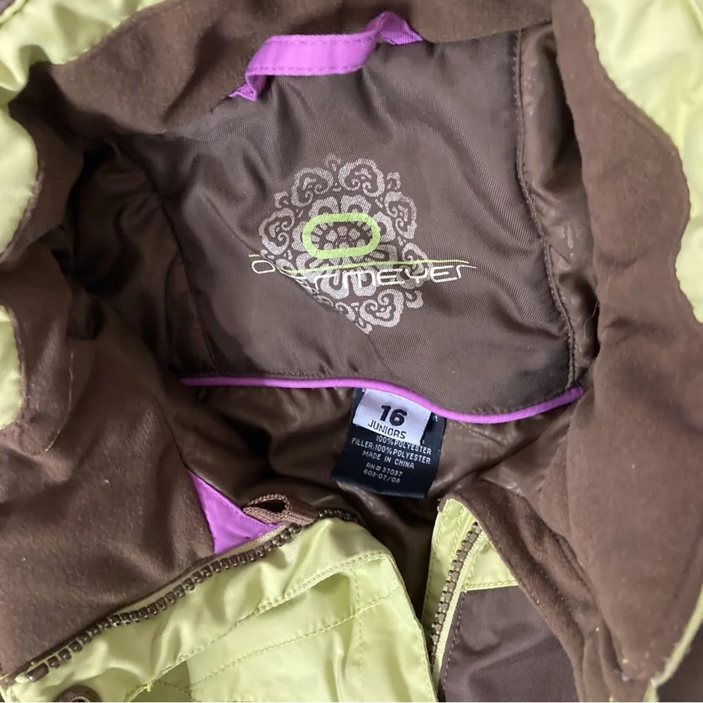 Girls Obermeyer Ski Snowboard Jacket Size 16 Juniors, Light green.